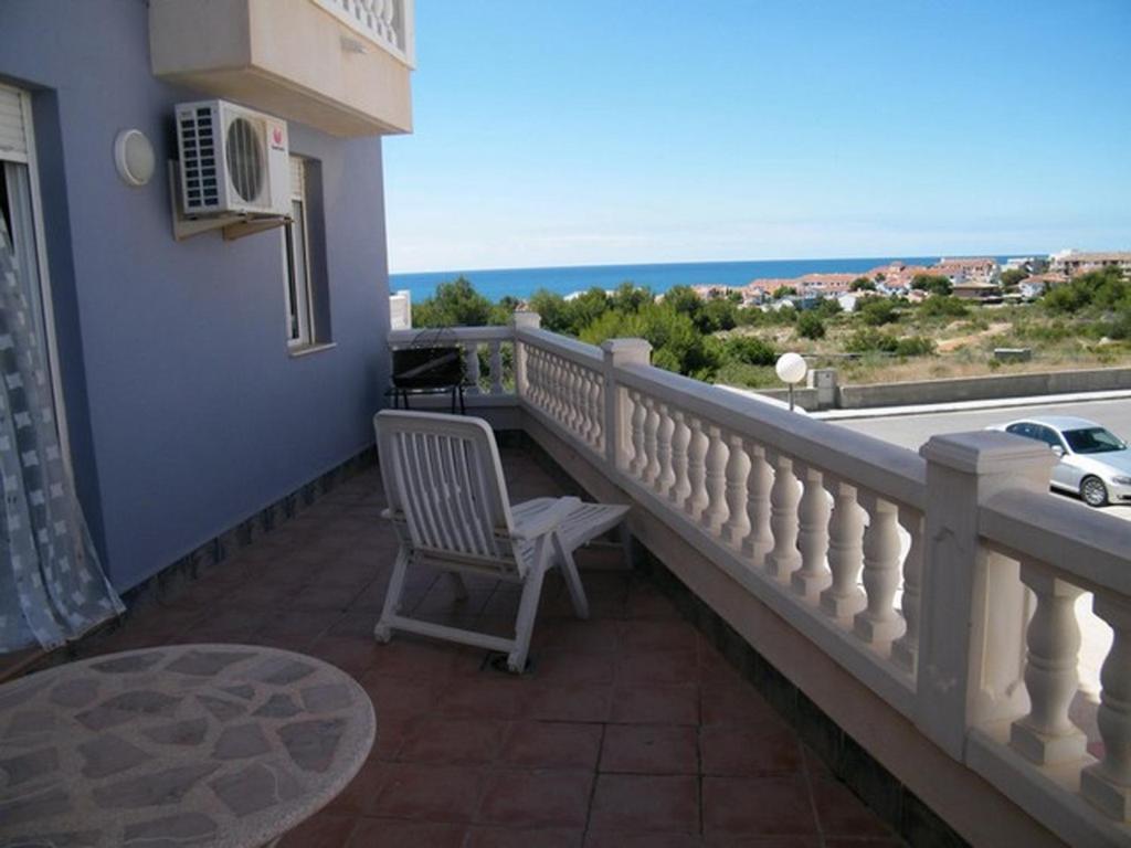 شقة Apartamento Frente Al Mar En Alcossebre المظهر الخارجي الصورة